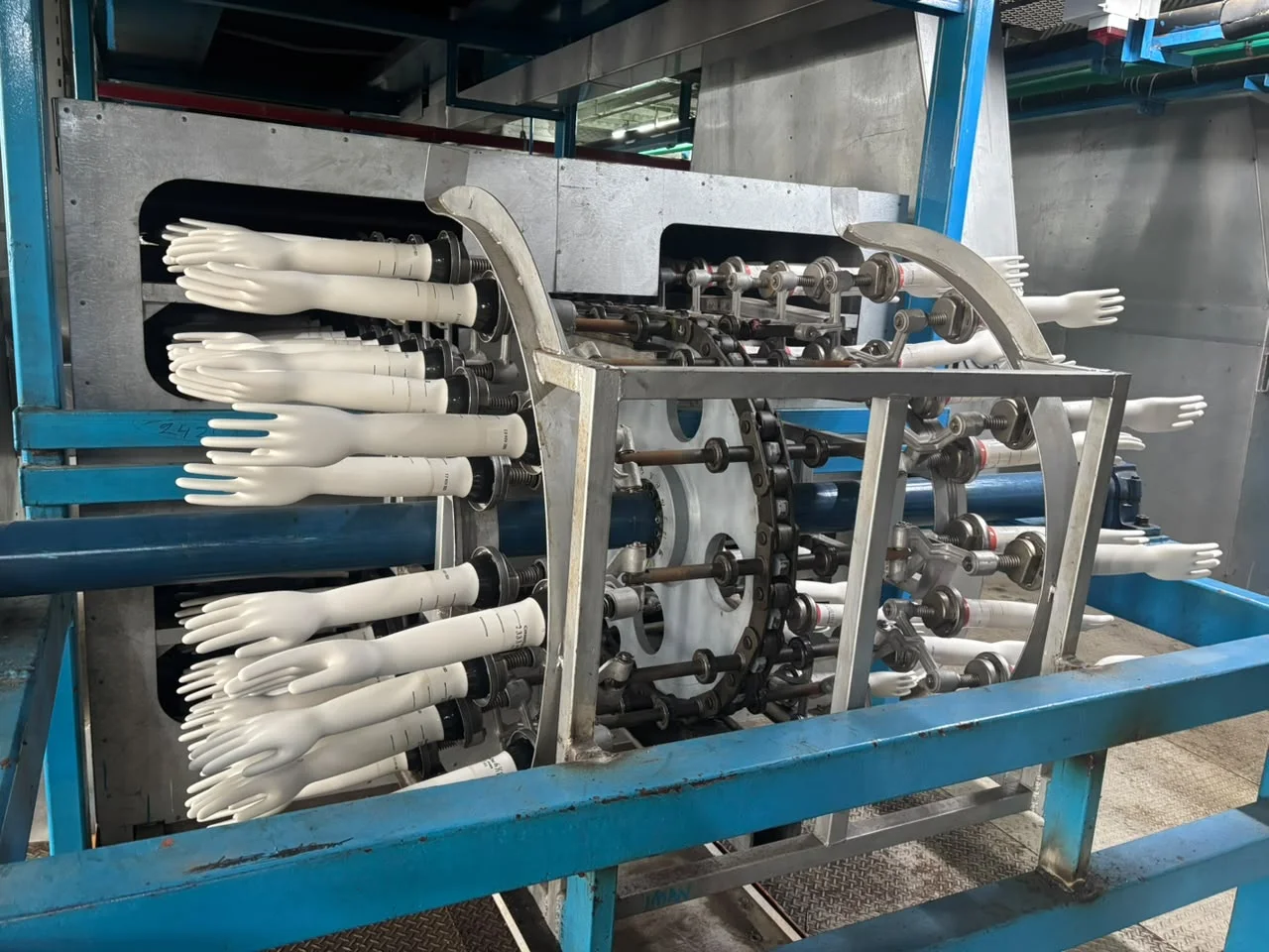 Conveyor system supplied by SAMA